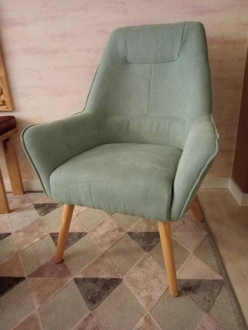 Butaca BURGGE tapizado Nilo Menta patas madera maciza natural 74 x 75 x 101 - Imagen 6