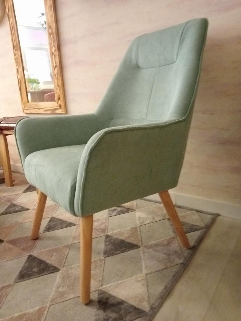 Sillón BRUGGE tapizado Nilo Menta patas madera maciza natural 74 x 75 x 101 - Imagen 2